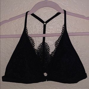 Victoria’s Secret black lace bralette